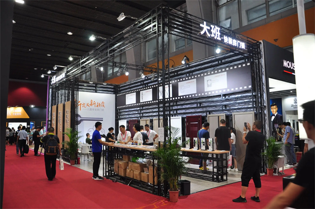 展覽環(huán)境，cr網(wǎng)絡(luò)