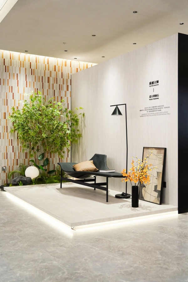 展廳煥新升級壹號瓷磚巖板總部展廳，讓高階審美以極致細節落地